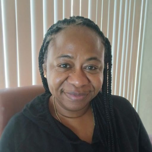 A headshot image of Evelyn Pappoe