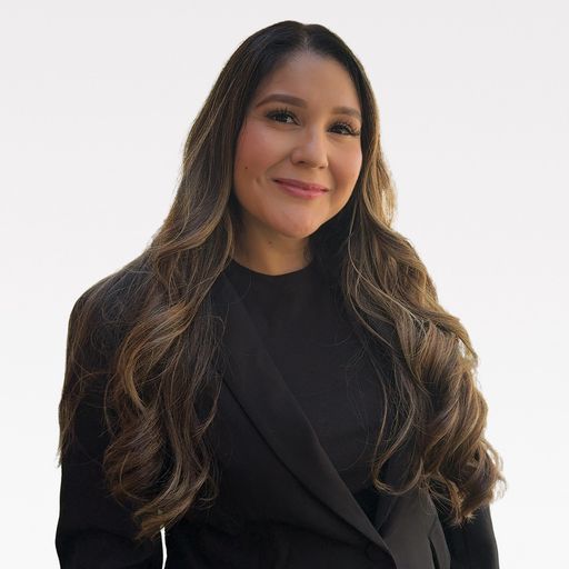 A headshot image of Angie Macias