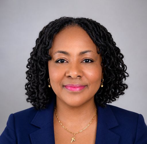 A headshot image of Alice Dodoo Raji