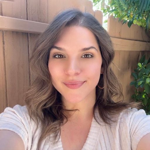 A headshot image of Chelsea Murphy