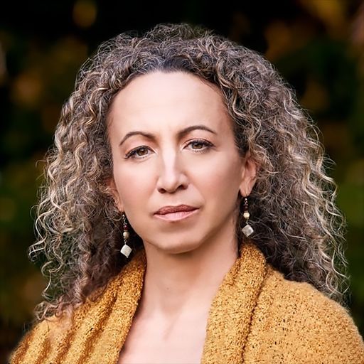 A headshot image of Adriana Attento