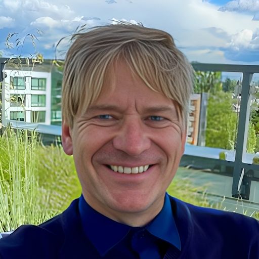 A headshot image of Craig Bessermin