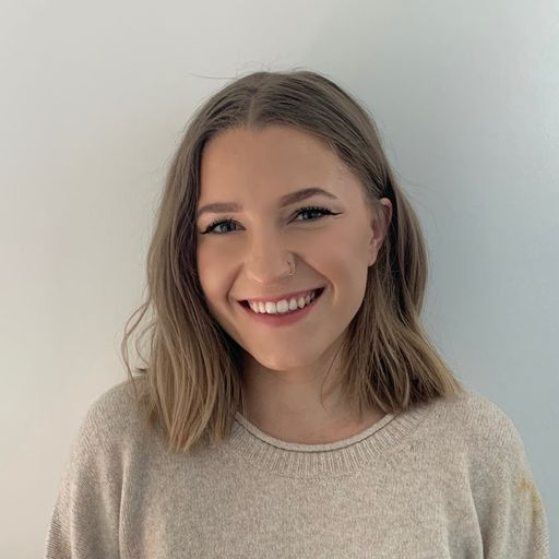 A headshot image of Alexis Collins