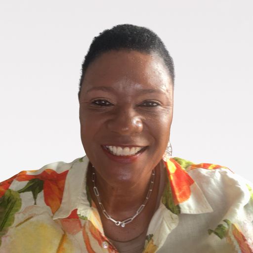 A headshot image of Shelley Benn