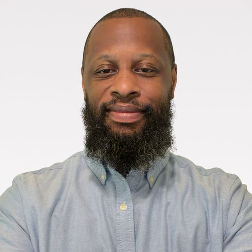 A headshot image of William Scales