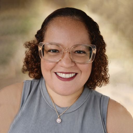 A headshot image of Heira Hernandez