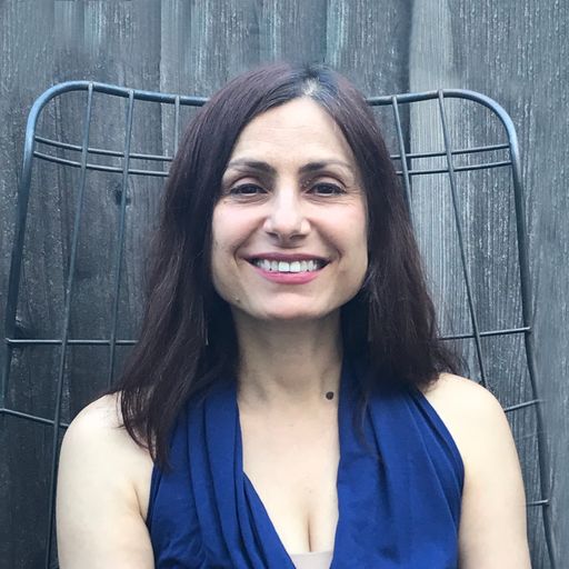A headshot image of Elham Yavarian