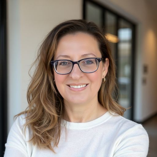 A headshot image of Amy Sword