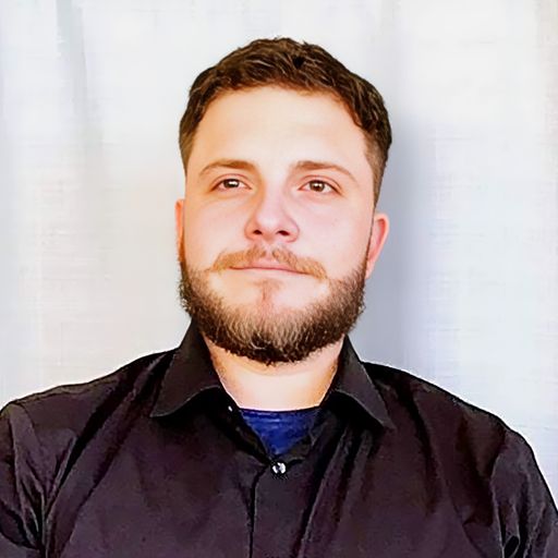 A headshot image of Martin Molinos