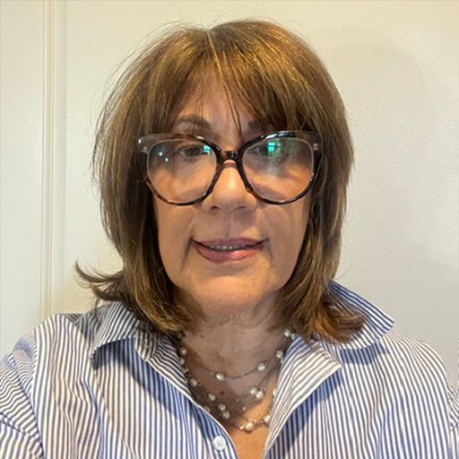 A headshot image of Maria Ronda
