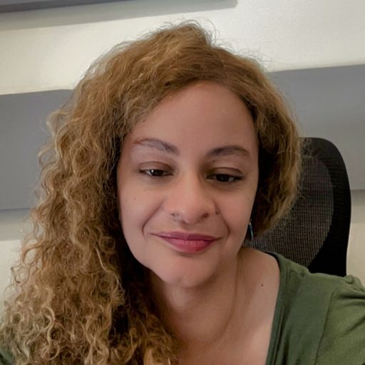 A headshot image of Sharon Smith