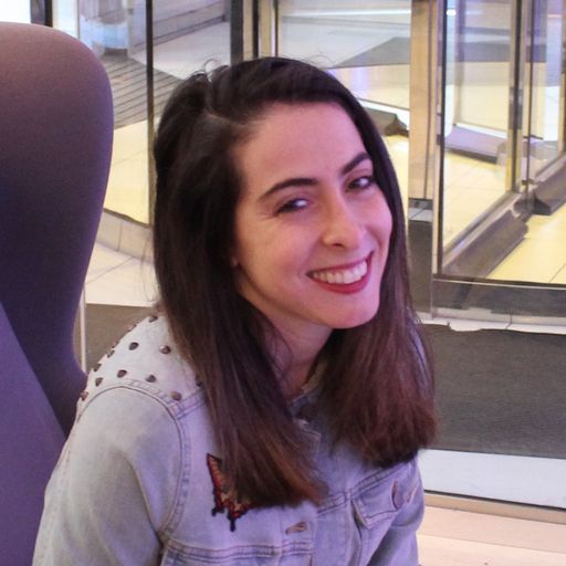 A headshot image of Lesley Sagalow