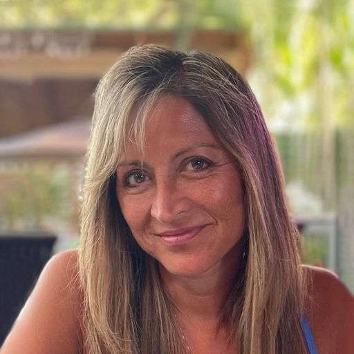 A headshot image of Diana Grello
