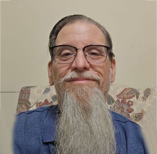 A headshot image of Robert Davidoski