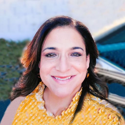 A headshot image of Charlotte Carrasco