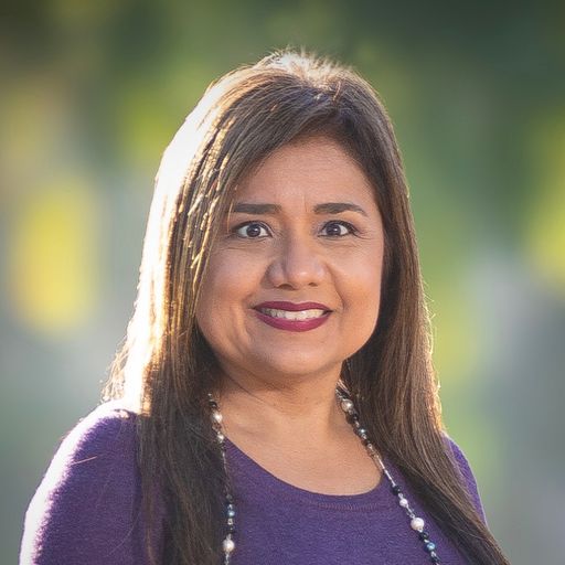 A headshot image of Lili Florez