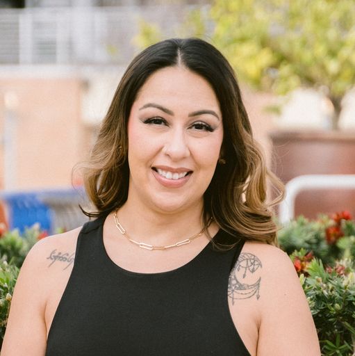 A headshot image of Vicky Pichardo