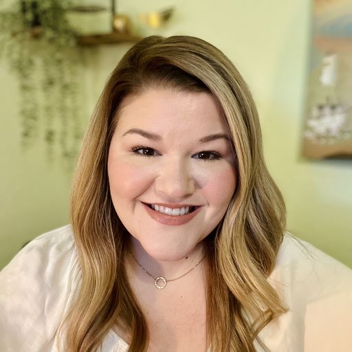 A headshot image of Casey Smith