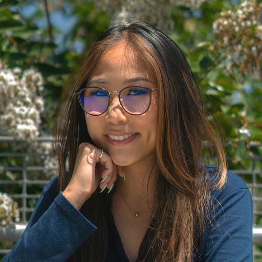 A headshot image of Lauren Liu