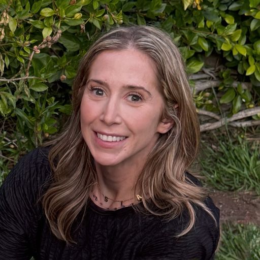 A headshot image of Toryn Mckelvey