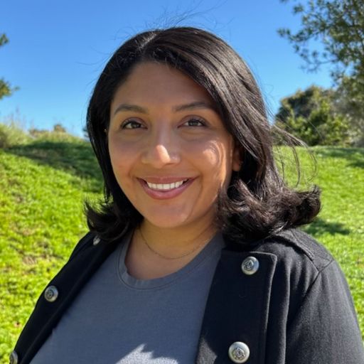 A headshot image of Sandra Alvarez