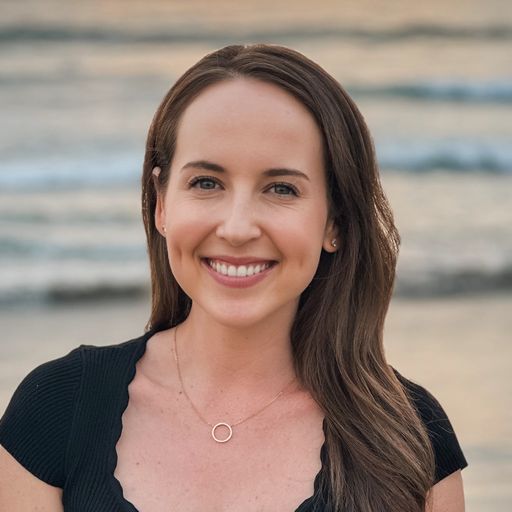 A headshot image of Shannon Merritt