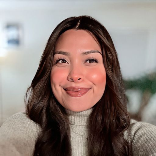 A headshot image of Sandra Montes-Leiton
